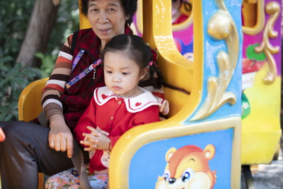 3岁生日前后照片